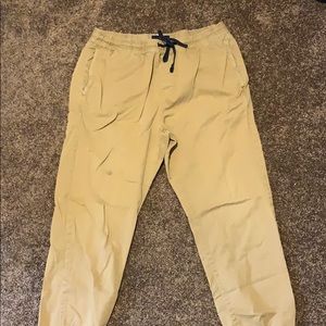 American Eagle Joggers